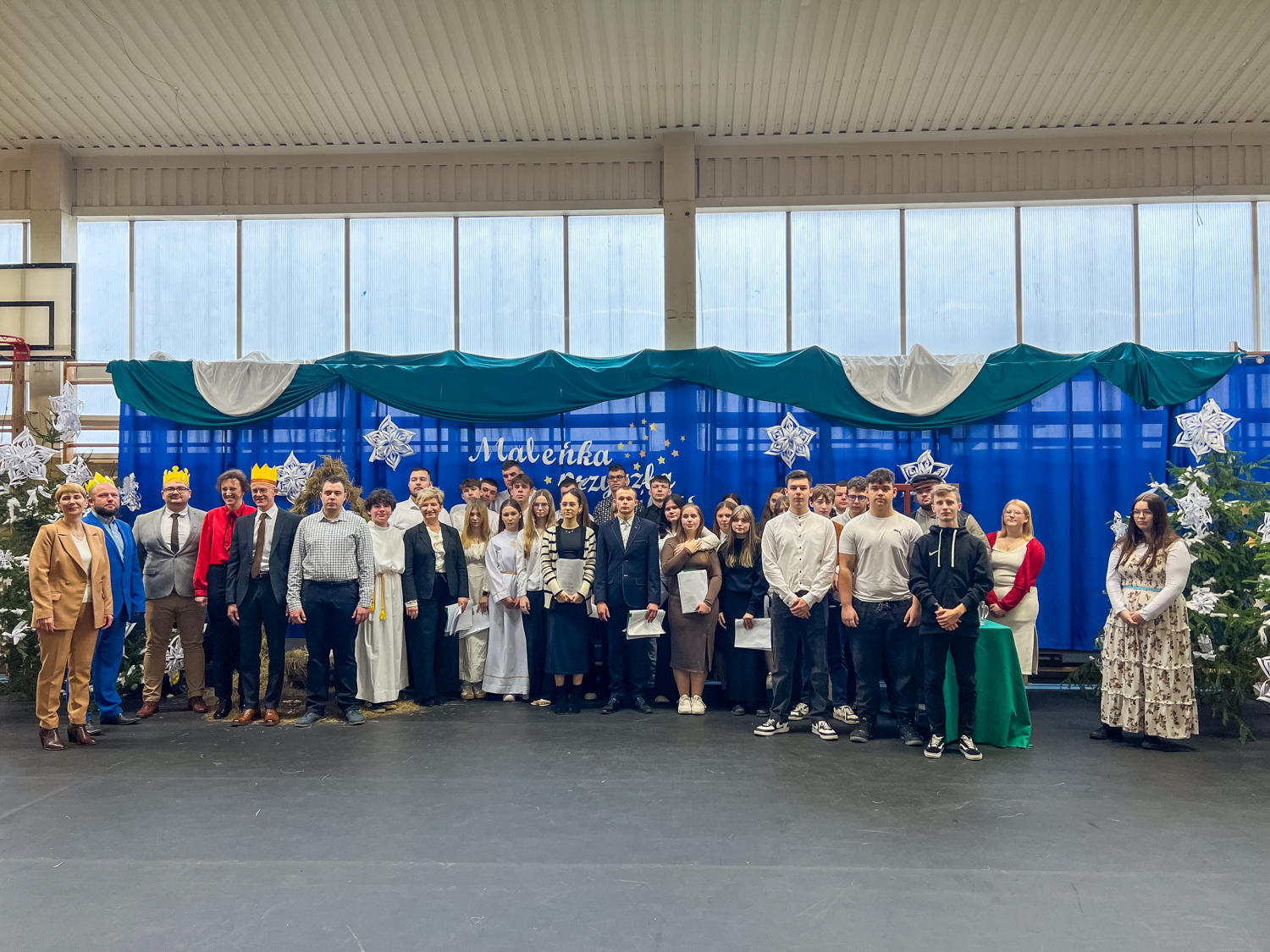 „W drodze do Betlejem” – jasełka szkolne