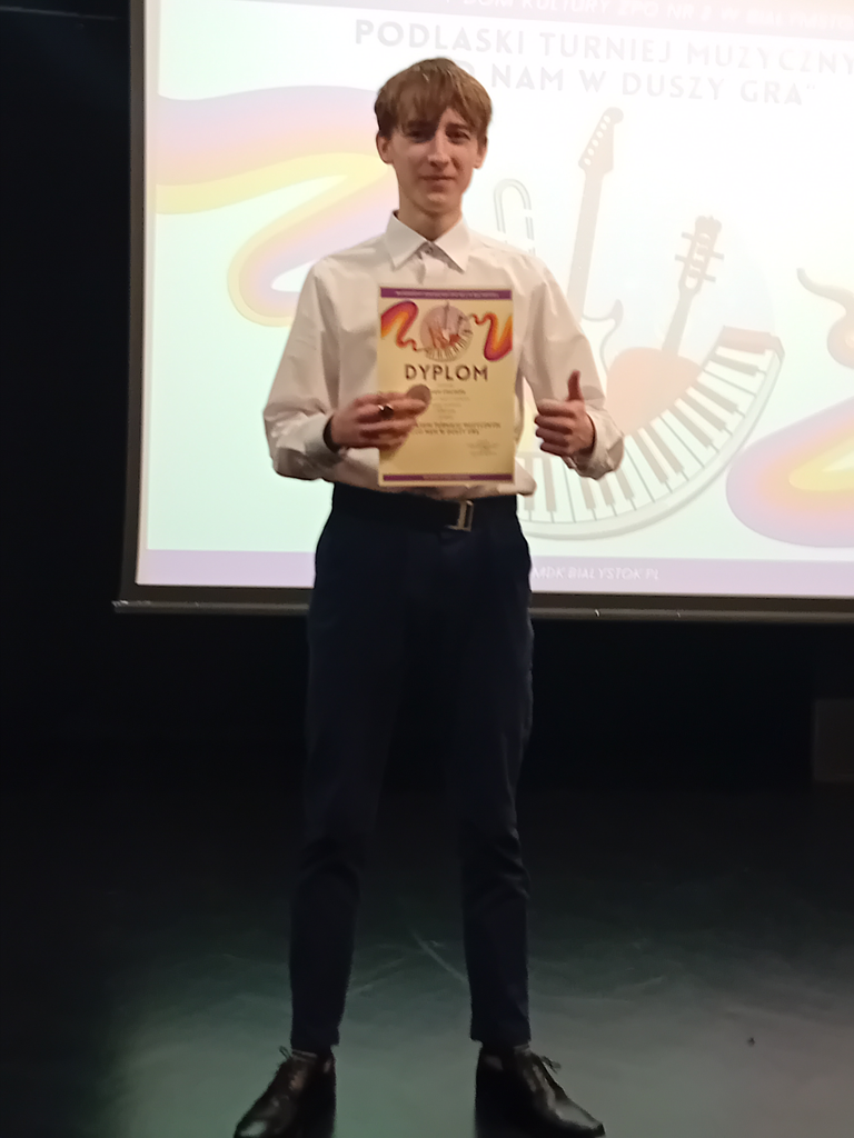 III MIEJSCE UCZNIA ZS NIEĆKOWO W RAMACH PODLASKIEGO  TURNIEJU MUZYCZNEGO
