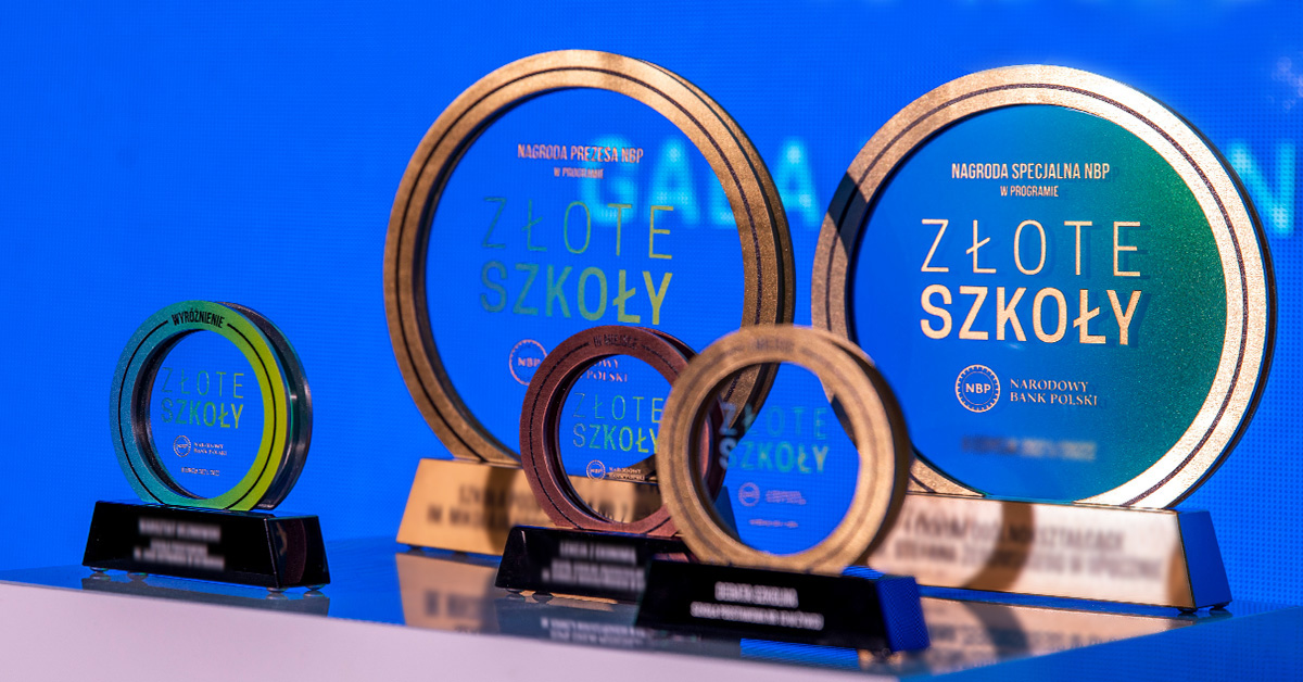 🏆 MAMY TO! Zostaliśmy „Złotą Szkołą NBP”! 🌟🥇